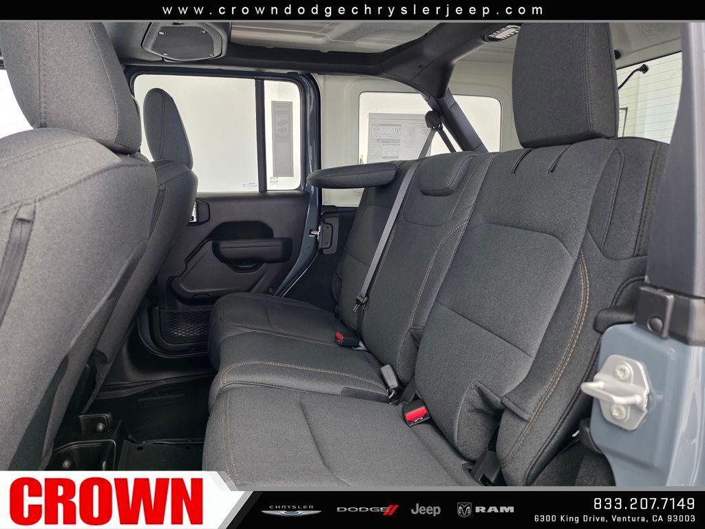 new 2026 Jeep Wrangler car, priced at $45,873