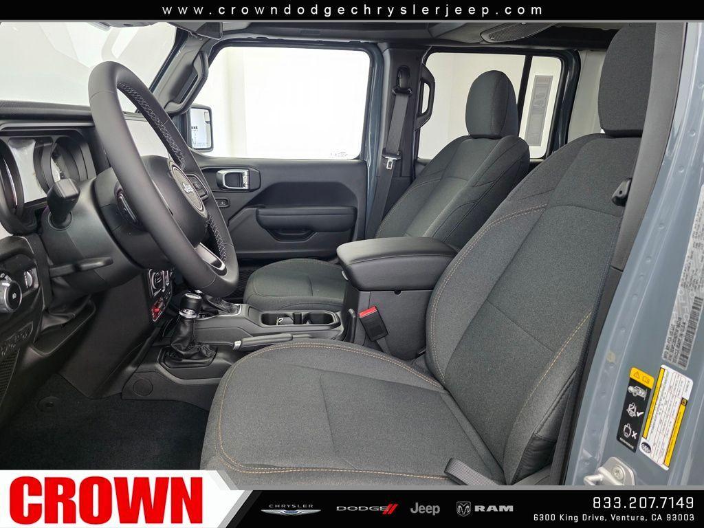 new 2026 Jeep Wrangler car, priced at $45,873