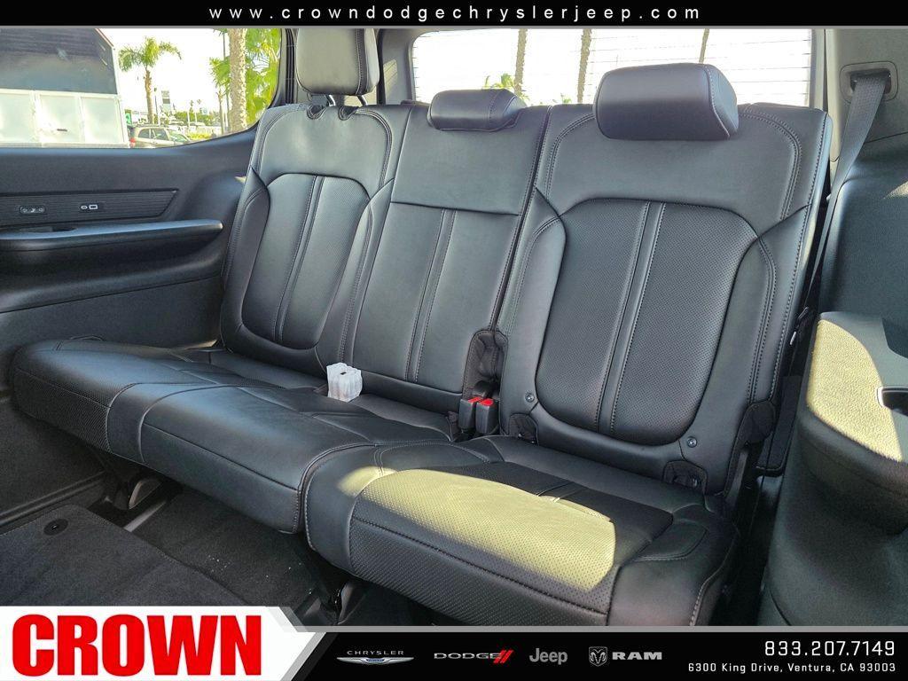 new 2026 Jeep Grand Wagoneer car, priced at $78,650