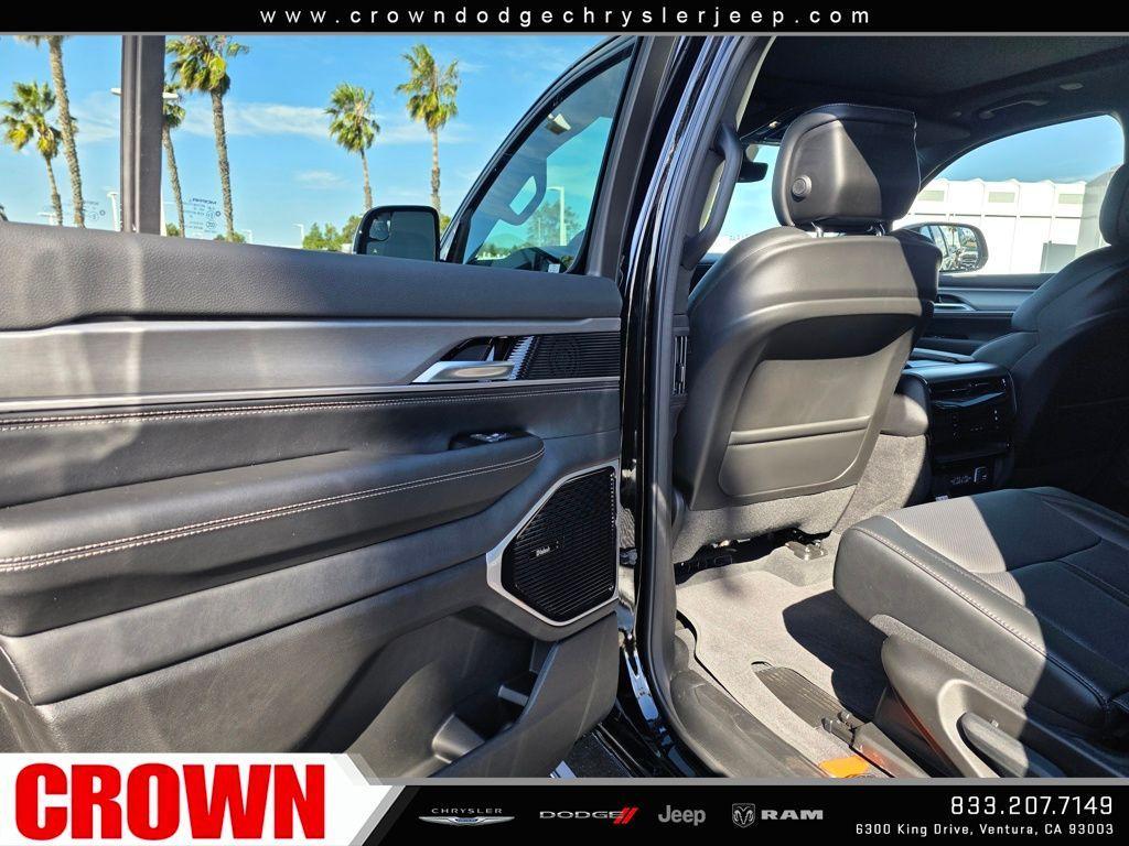 new 2026 Jeep Grand Wagoneer car, priced at $78,650