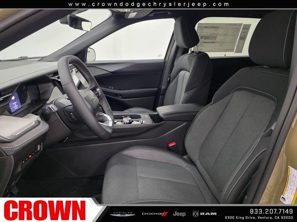 new 2026 Jeep Cherokee car, priced at $39,815