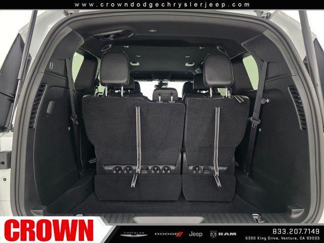 new 2025 Chrysler Pacifica car, priced at $43,225