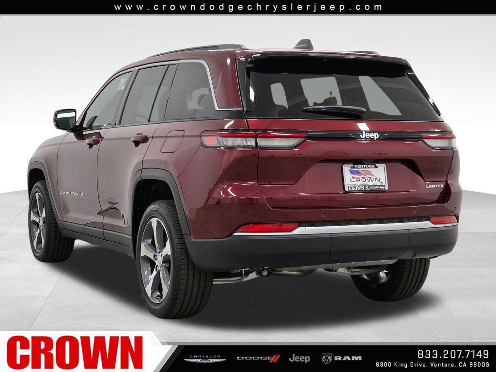 new 2026 Jeep Grand Cherokee car, priced at $44,040