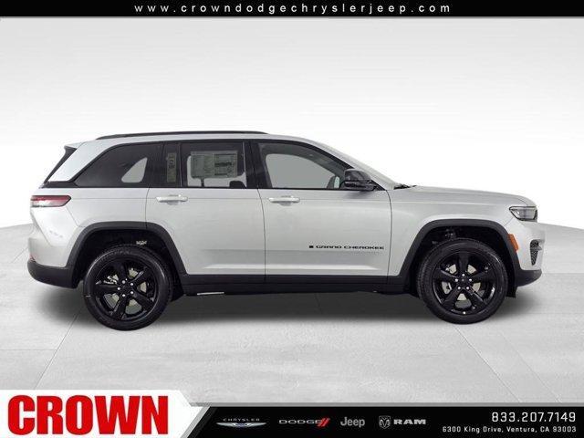 new 2025 Jeep Grand Cherokee car, priced at $38,810