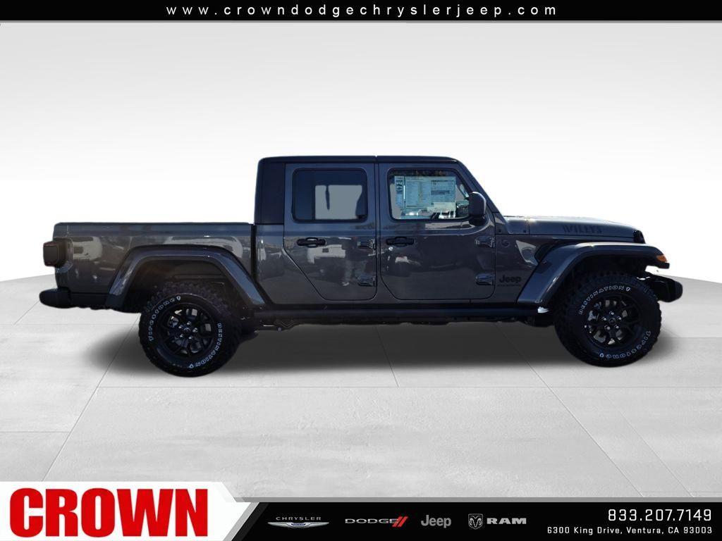 new 2025 Jeep Gladiator car, priced at $41,792
