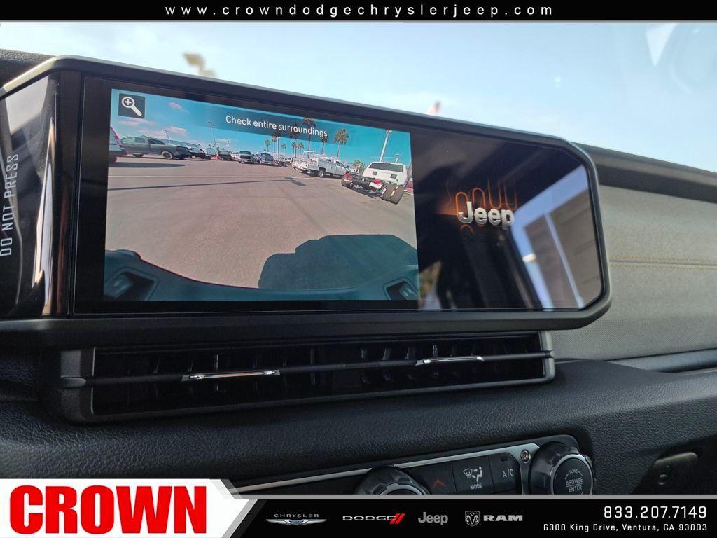 new 2025 Jeep Gladiator car, priced at $41,792