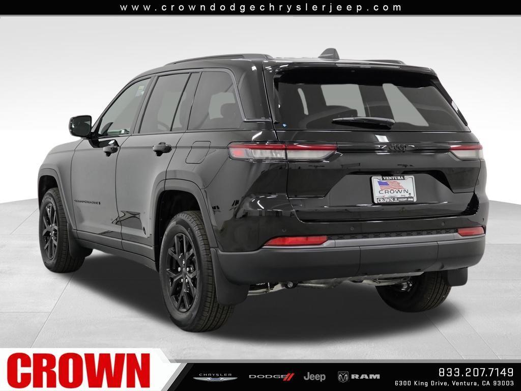 new 2026 Jeep Grand Cherokee car, priced at $46,775
