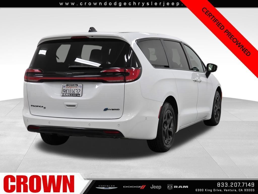 used 2024 Chrysler Pacifica Hybrid car, priced at $31,991