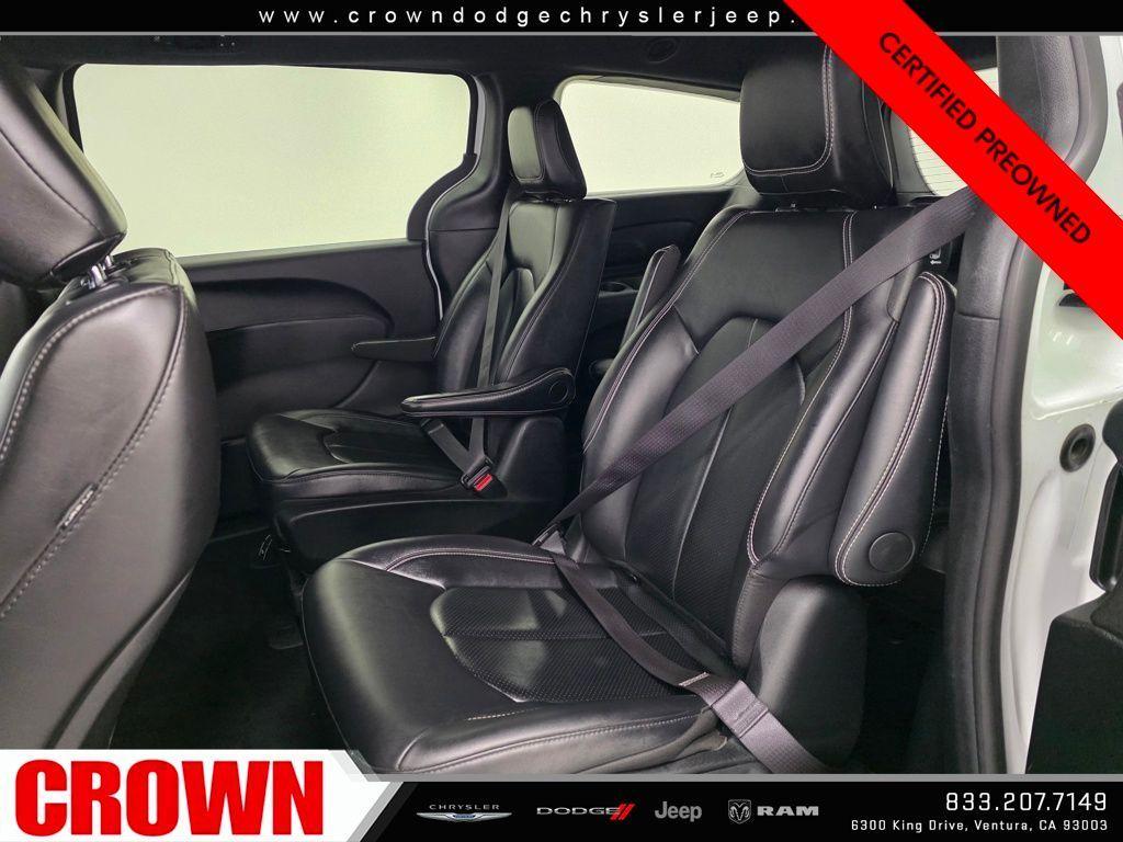 used 2024 Chrysler Pacifica Hybrid car, priced at $31,991