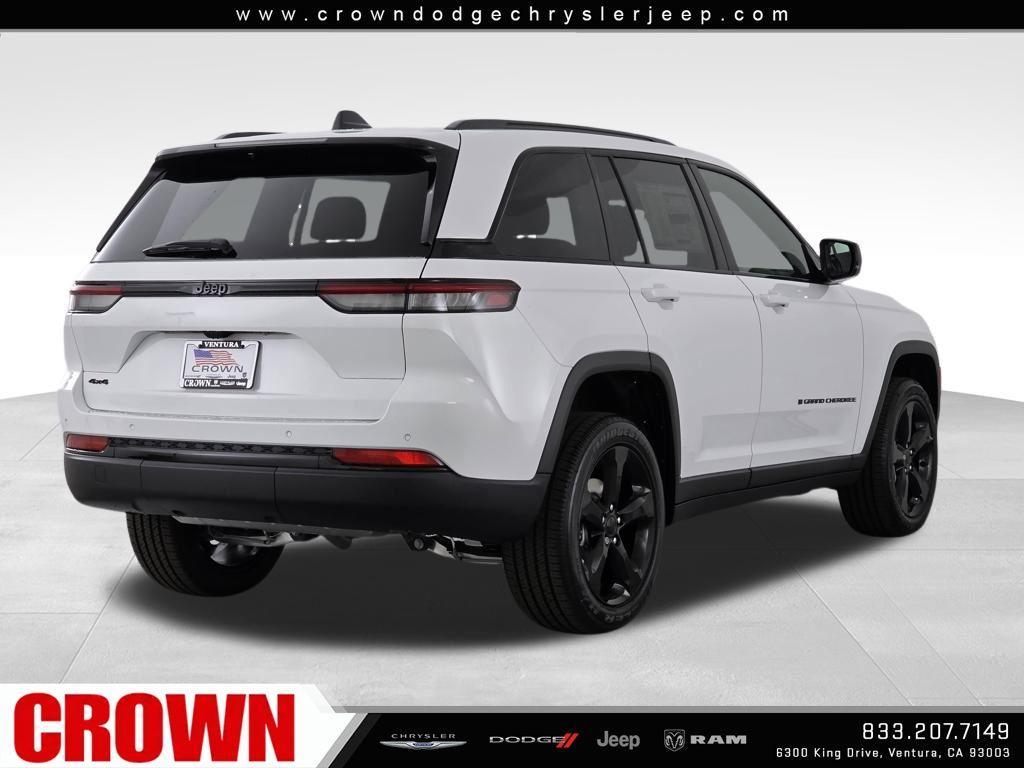 new 2025 Jeep Grand Cherokee car, priced at $42,046