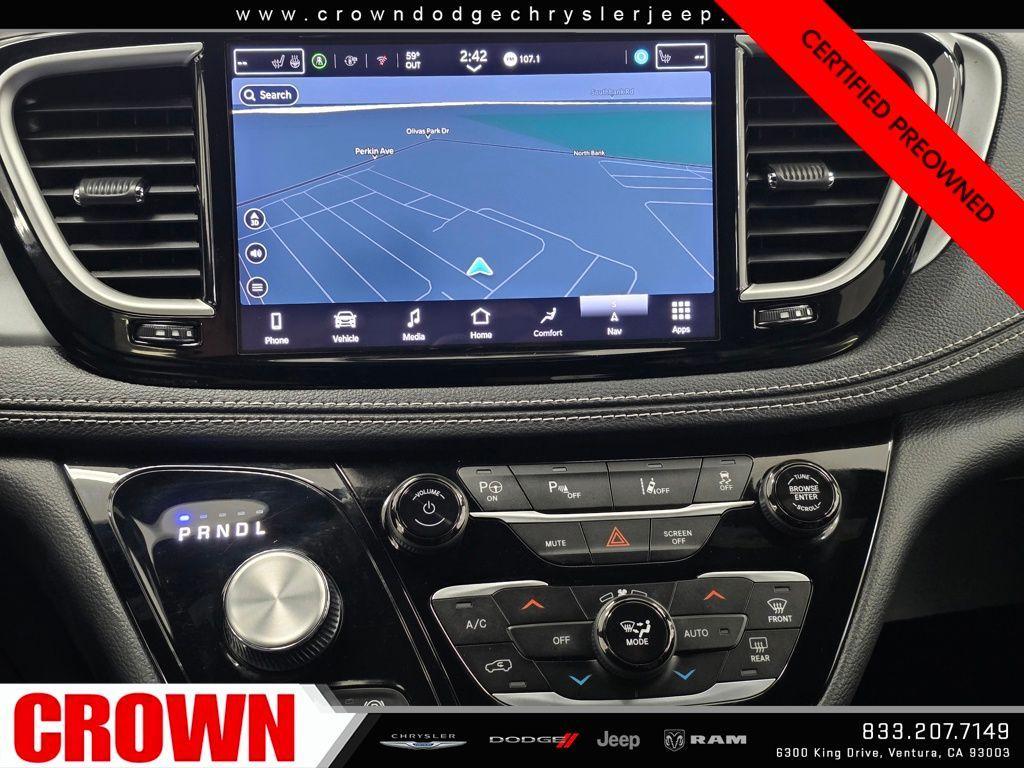 used 2024 Chrysler Pacifica Hybrid car, priced at $33,991