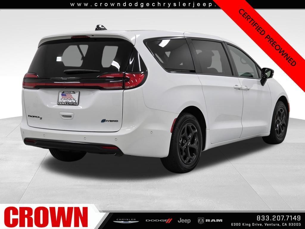 used 2024 Chrysler Pacifica Hybrid car, priced at $33,991