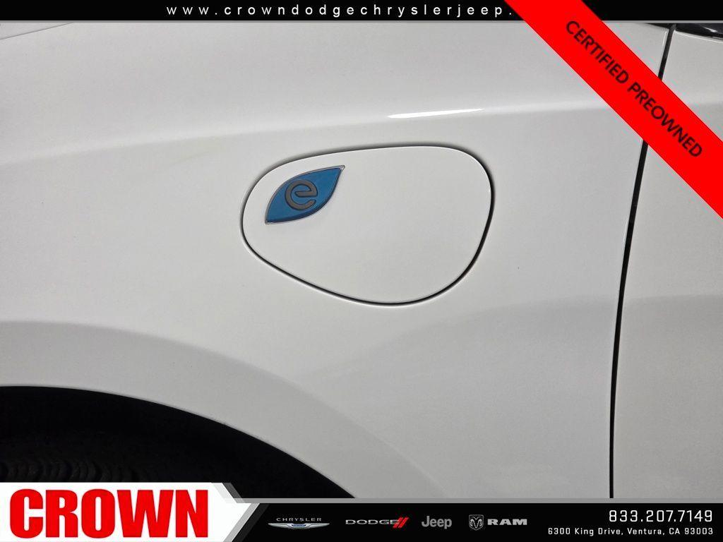 used 2024 Chrysler Pacifica Hybrid car, priced at $33,991