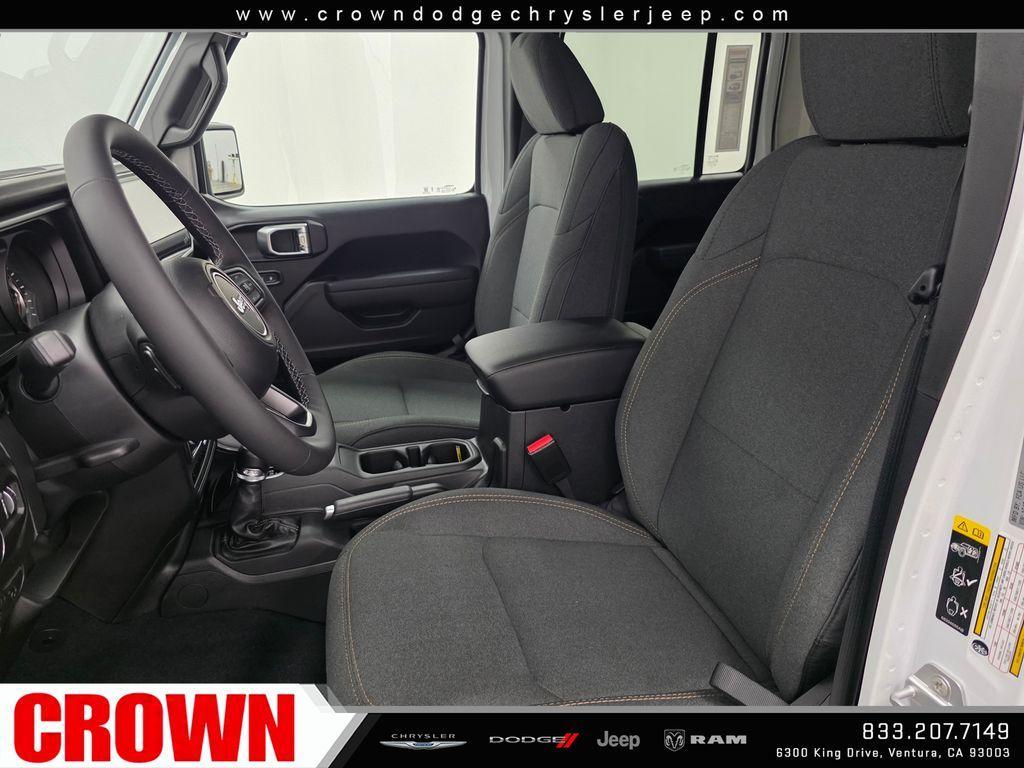 new 2026 Jeep Wrangler car, priced at $41,329