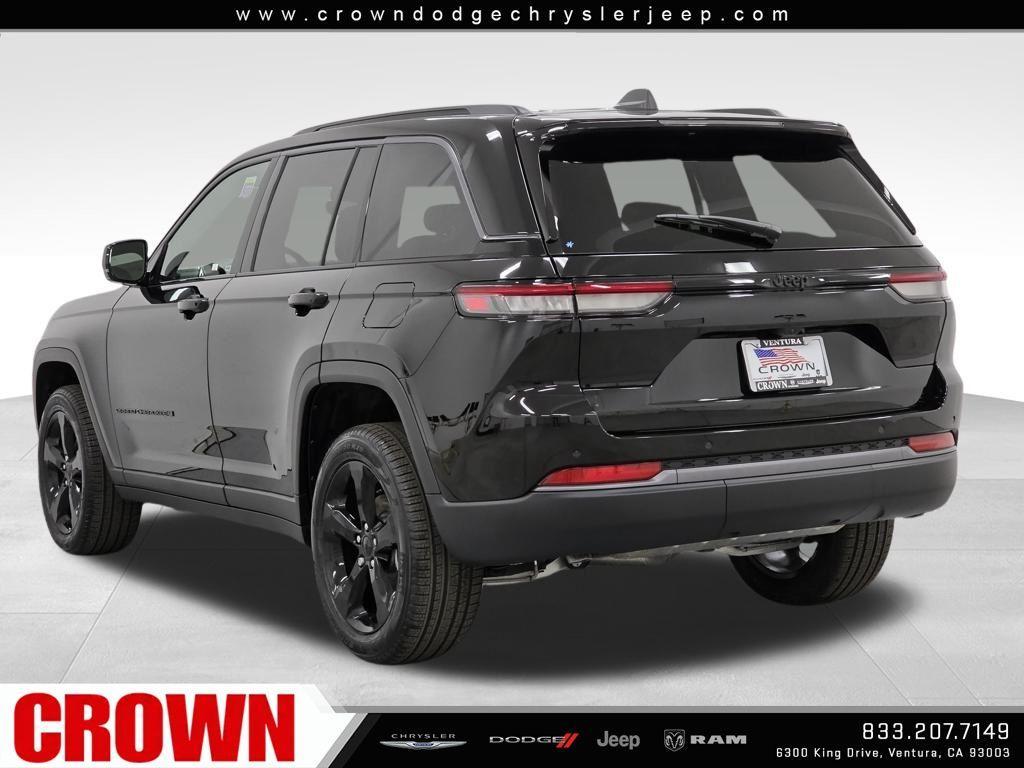 new 2026 Jeep Grand Cherokee car, priced at $48,805