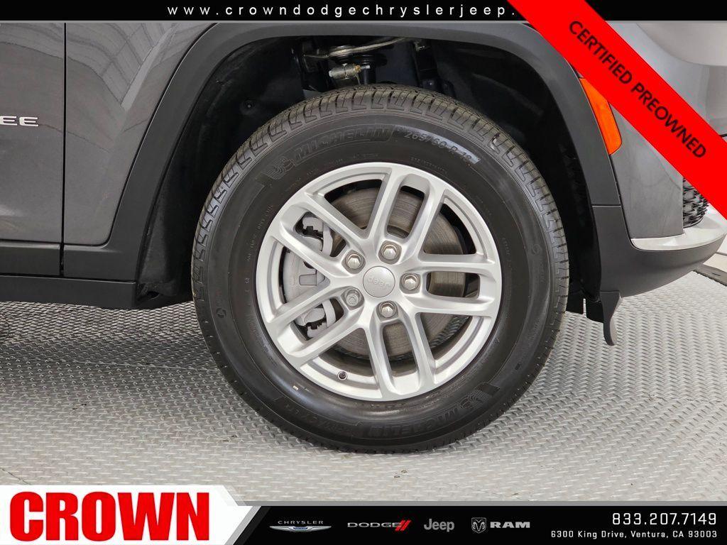 used 2025 Jeep Grand Cherokee L car, priced at $32,891
