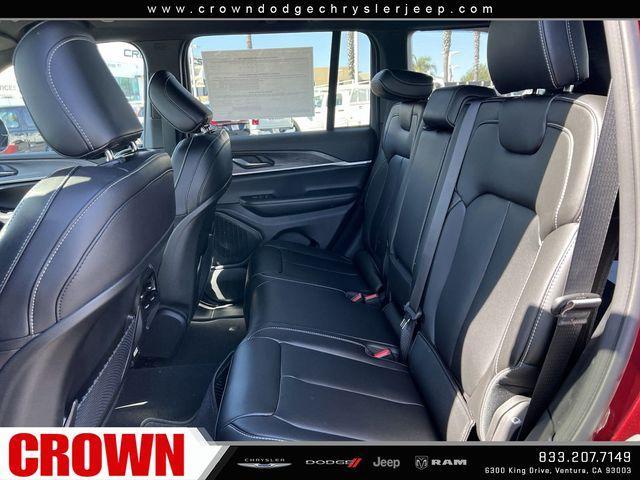 new 2024 Jeep Grand Cherokee car, priced at $39,995