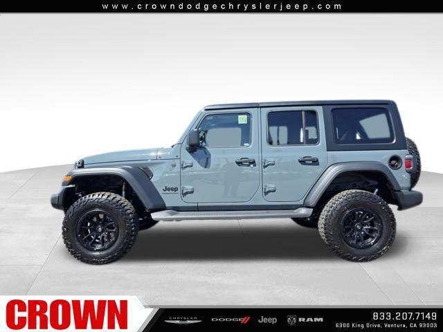 new 2025 Jeep Wrangler car, priced at $45,995