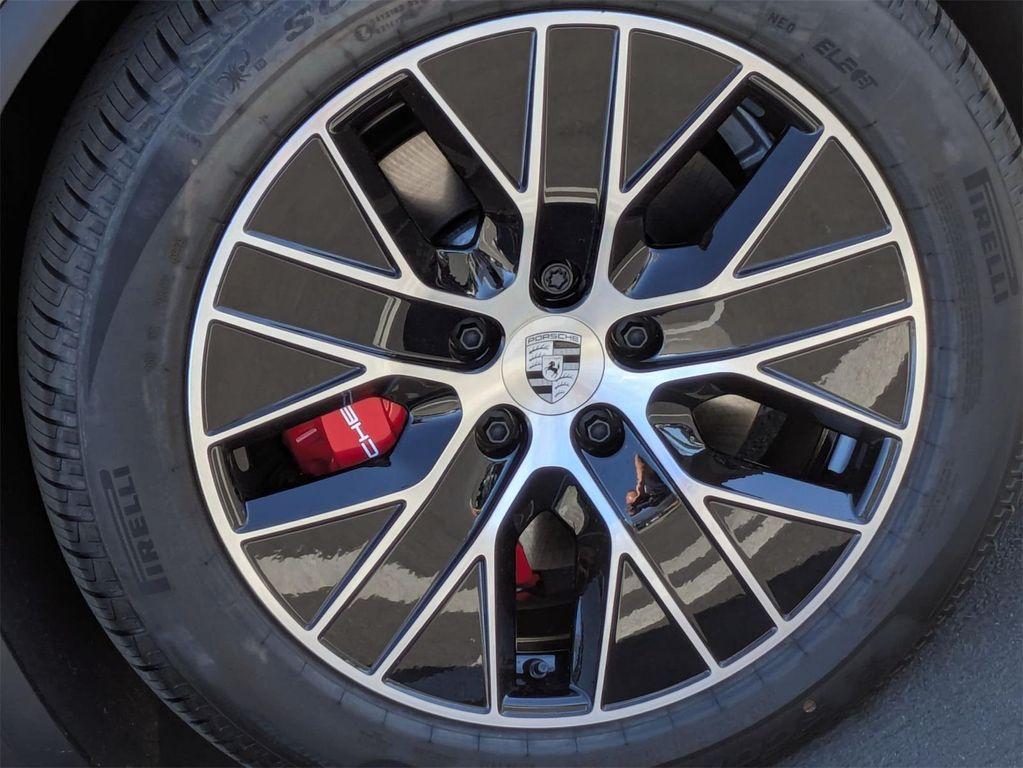 new 2025 Porsche Macan car, priced at $103,035