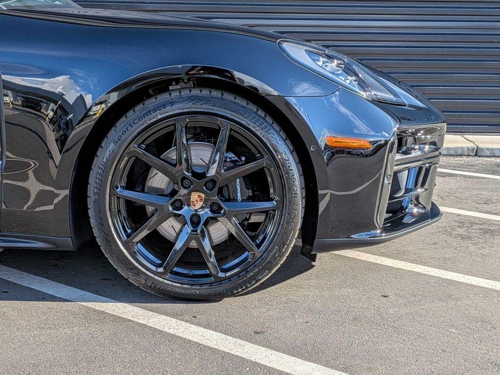 new 2026 Porsche Panamera car, priced at $149,030