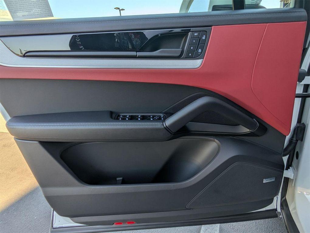 used 2025 Porsche Cayenne car, priced at $104,999