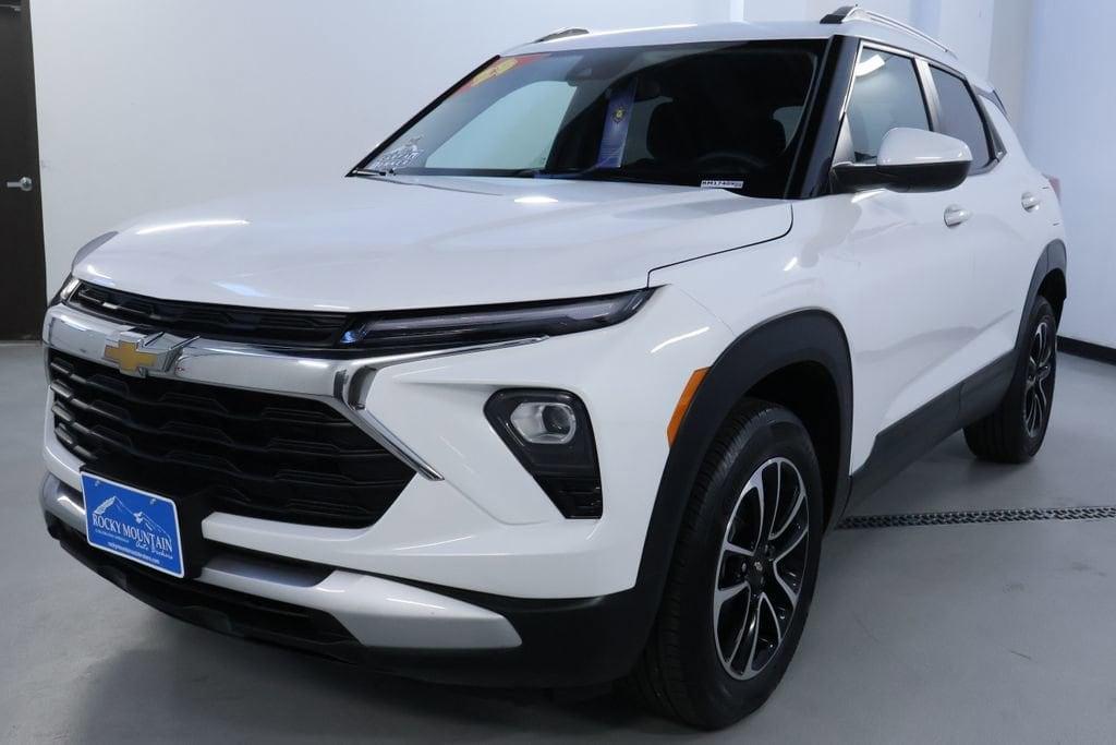 used 2025 Chevrolet TrailBlazer car, priced at $21,398
