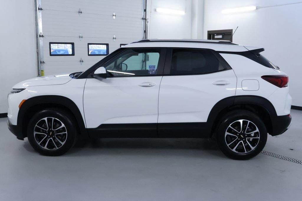 used 2025 Chevrolet TrailBlazer car, priced at $21,398