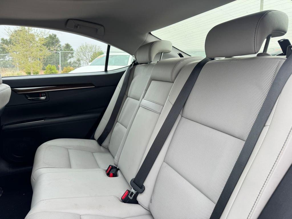 used 2016 Lexus ES 350 car, priced at $22,239
