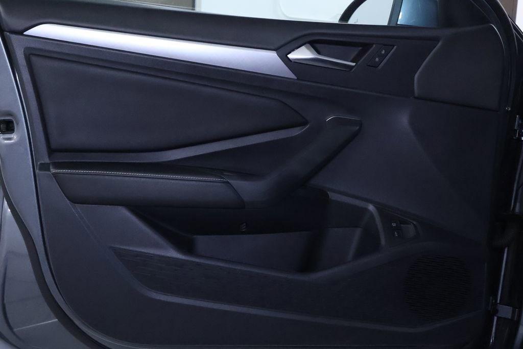 used 2022 Volkswagen Jetta car, priced at $17,998