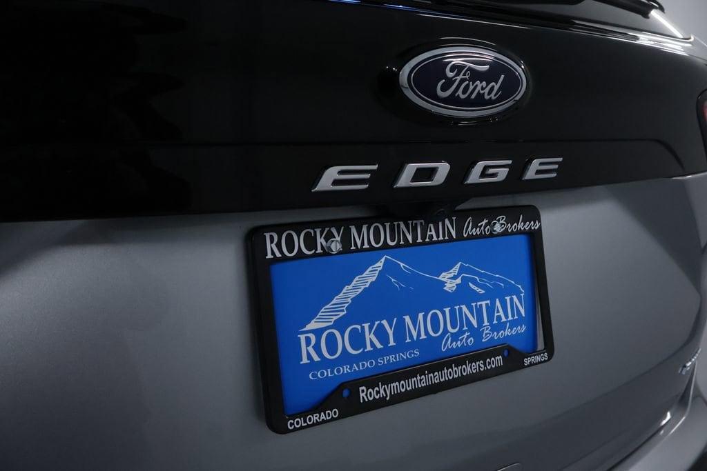 used 2024 Ford Edge car, priced at $25,298