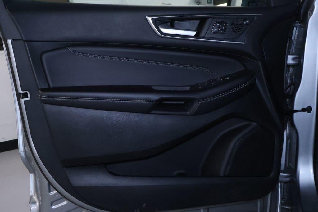 used 2024 Ford Edge car, priced at $25,298