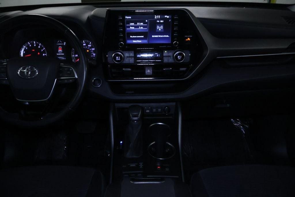 used 2021 Toyota Highlander car, priced at $26,450