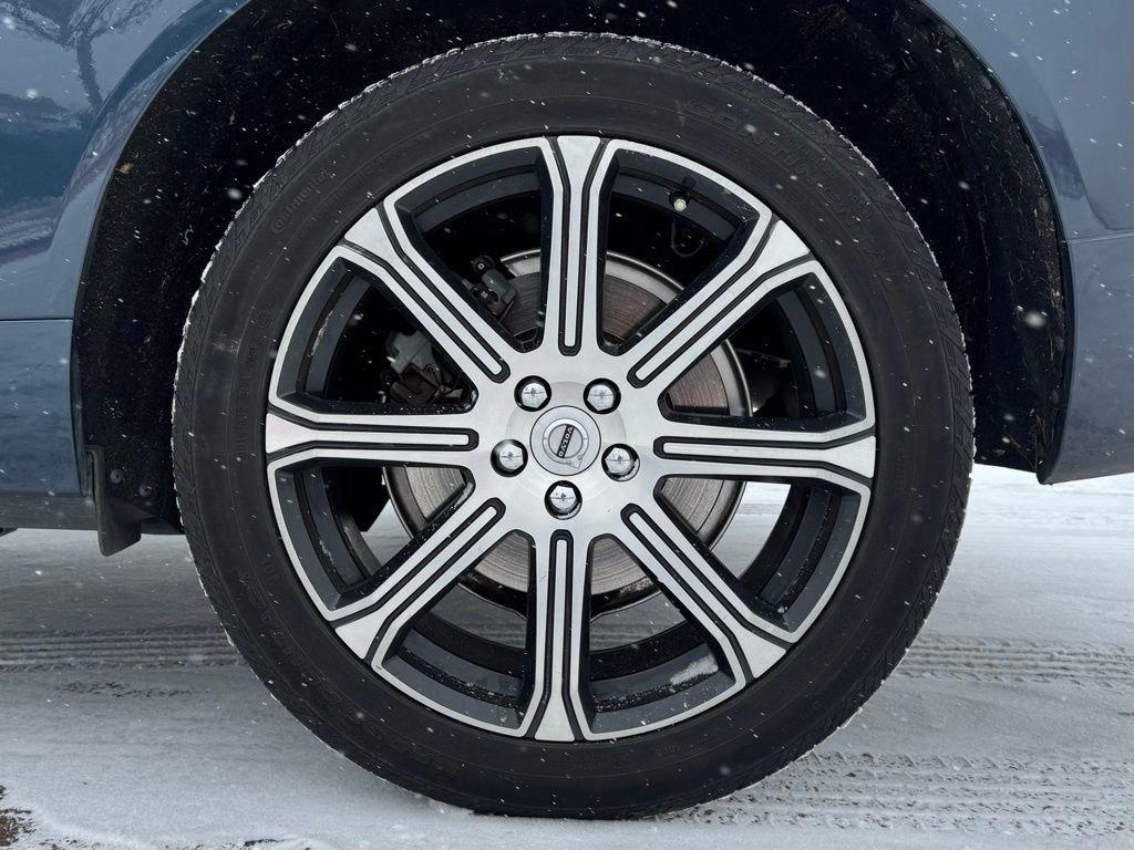 used 2019 Volvo XC60 Recharge Plug-In Hybrid car, priced at $26,998