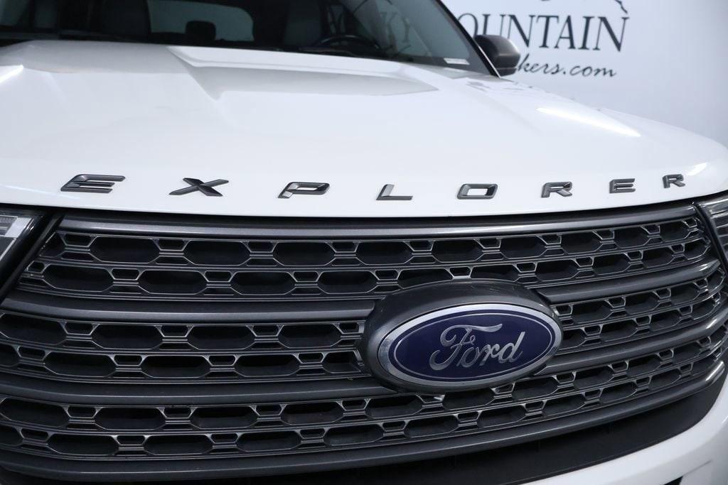 used 2021 Ford Explorer car, priced at $20,998