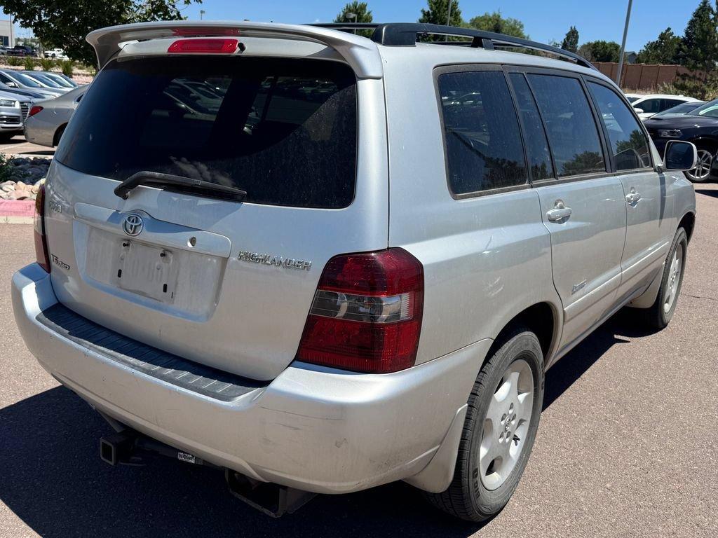 used 2007 Toyota Highlander car, priced at $7,997