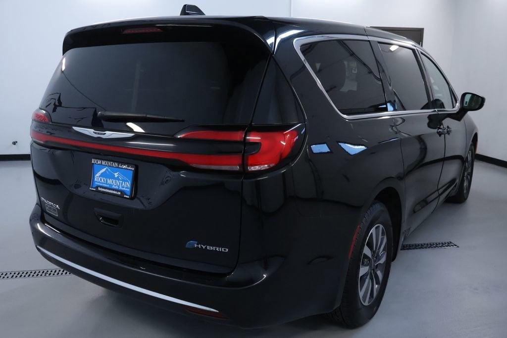 used 2023 Chrysler Pacifica Hybrid car, priced at $24,399