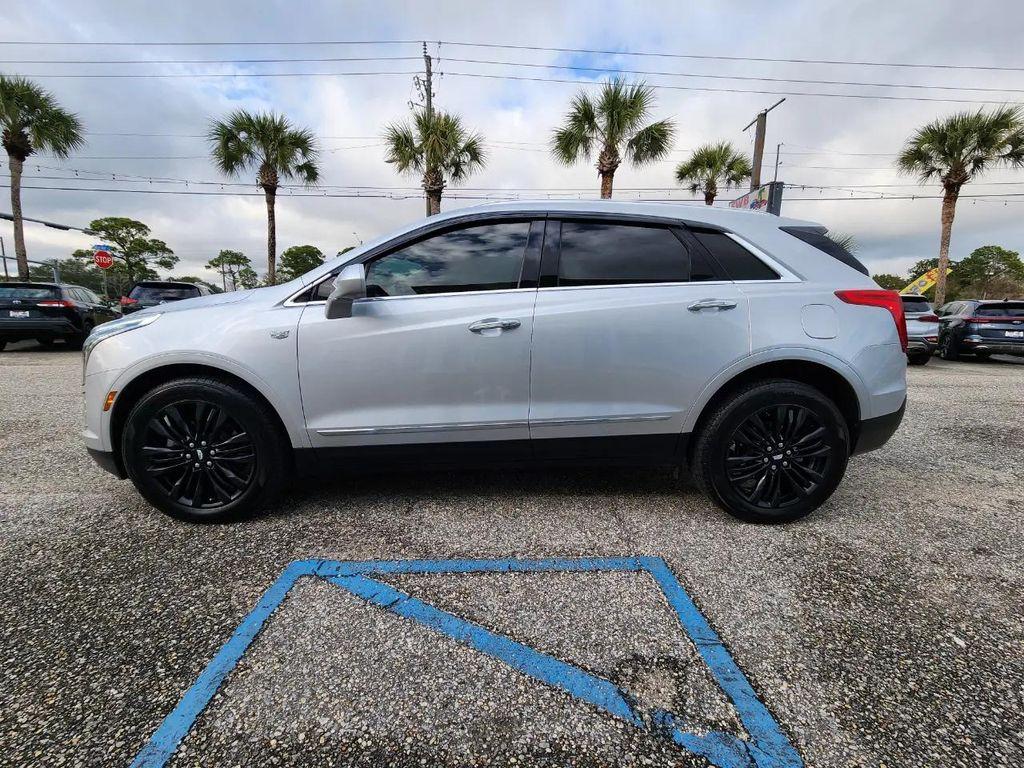 used 2018 Cadillac XT5 car, priced at $14,995