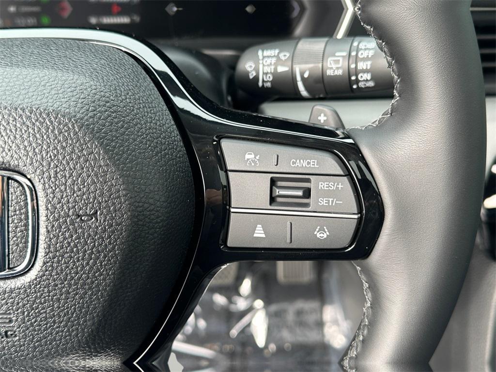 new 2025 Honda Pilot car, priced at $47,239