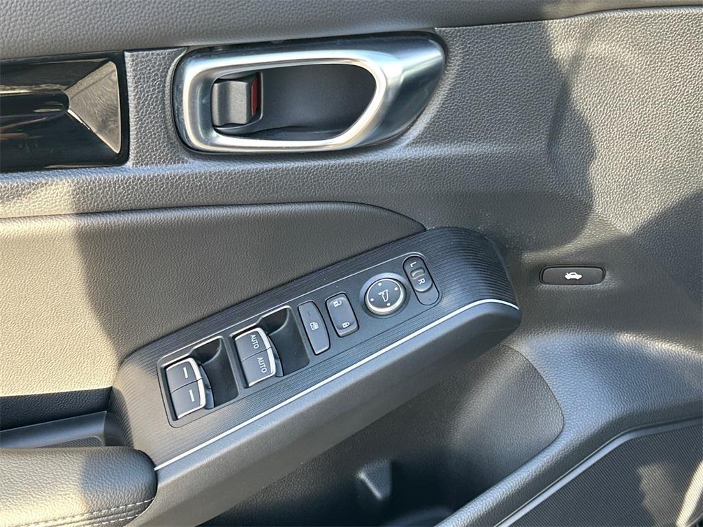 used 2025 Honda Civic Hybrid car, priced at $26,504