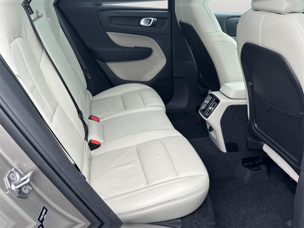 used 2022 Volvo XC40 car, priced at $25,436