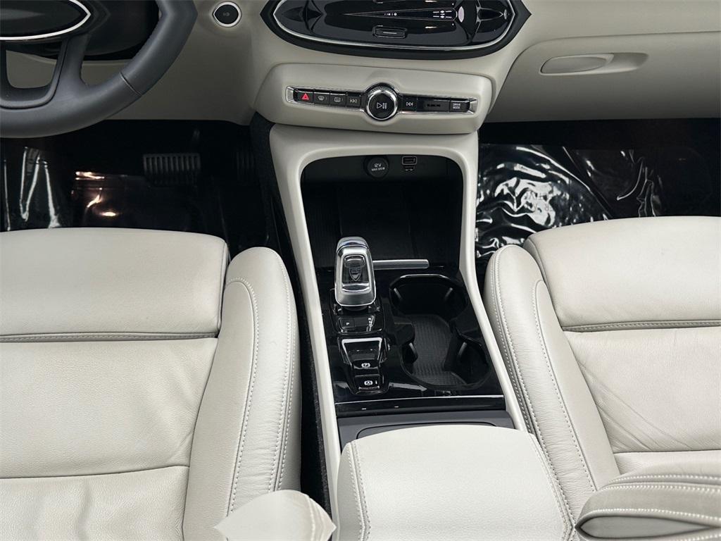 used 2022 Volvo XC40 car, priced at $25,436