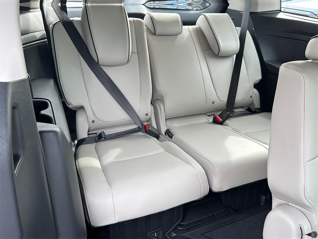 new 2026 Honda Odyssey car, priced at $48,990