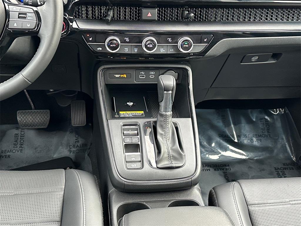 used 2023 Honda CR-V car, priced at $29,748