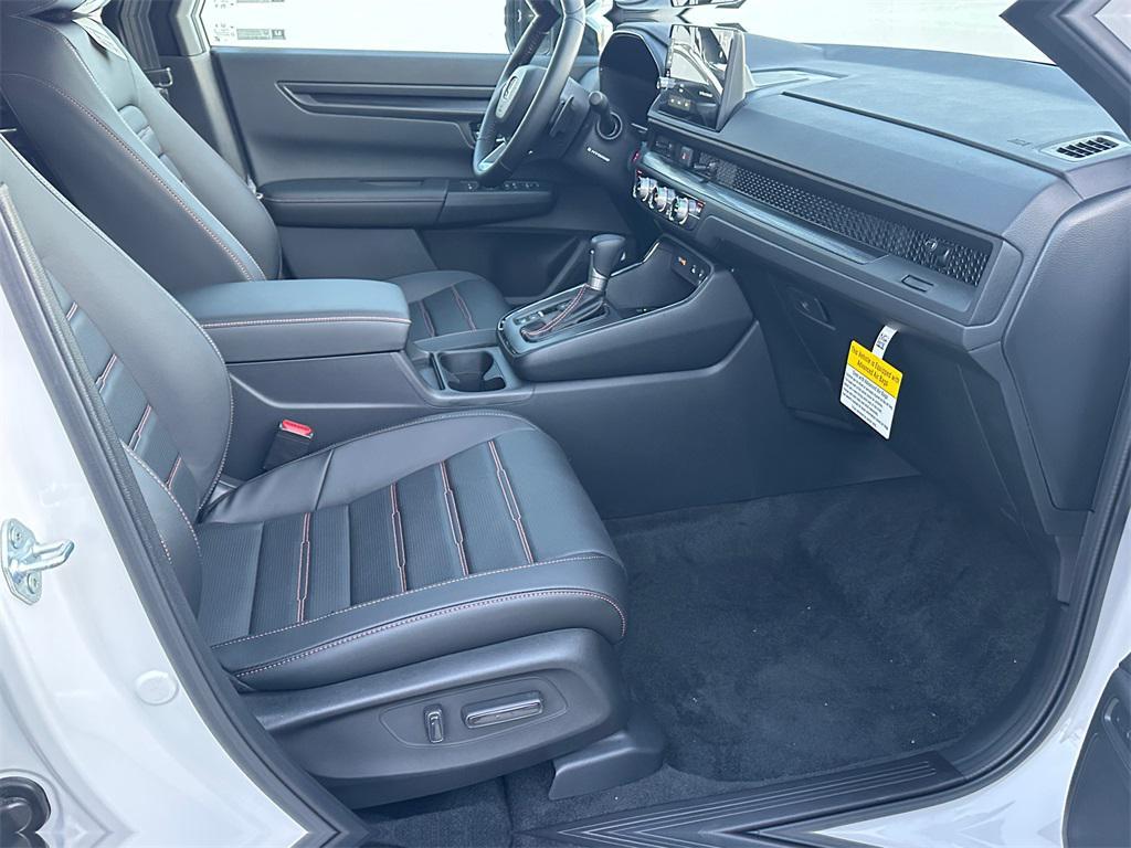 new 2026 Honda CR-V Hybrid car, priced at $40,015