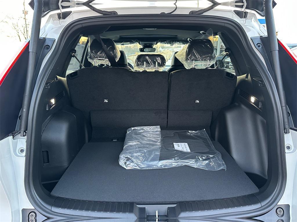 new 2026 Honda CR-V Hybrid car, priced at $40,015