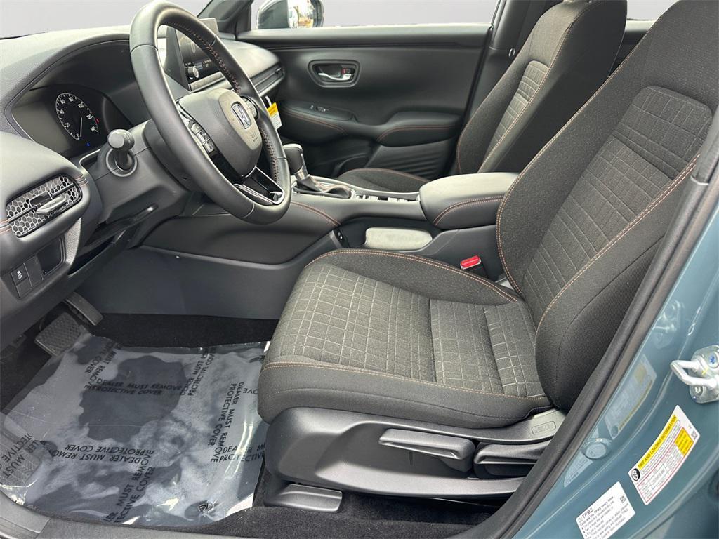 used 2025 Honda HR-V car, priced at $25,987