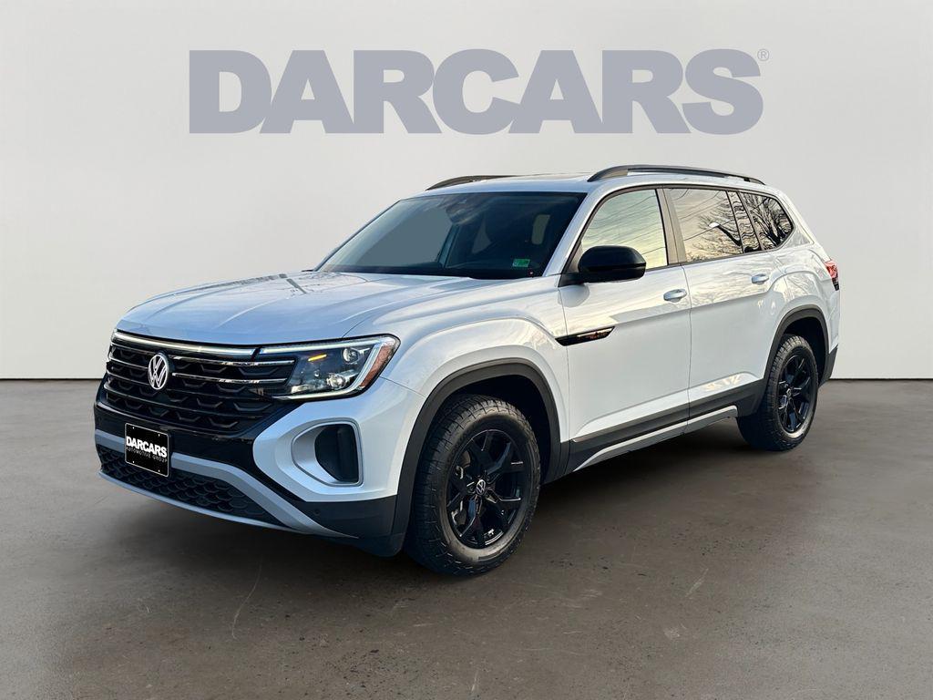 used 2024 Volkswagen Atlas car, priced at $38,232