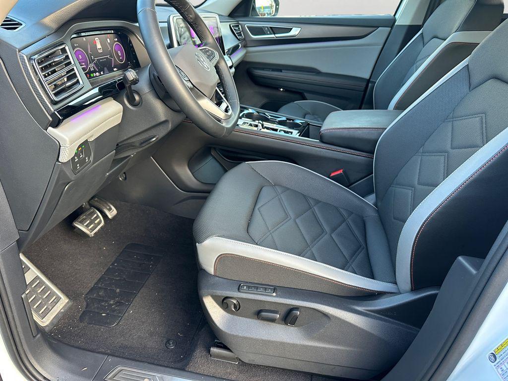 used 2024 Volkswagen Atlas car, priced at $38,232