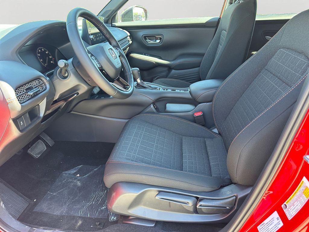 new 2027 Honda HR-V car, priced at $32,339