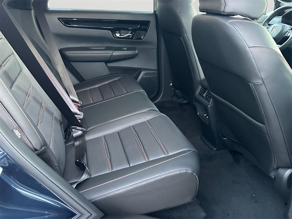 new 2026 Honda CR-V Hybrid car, priced at $43,700
